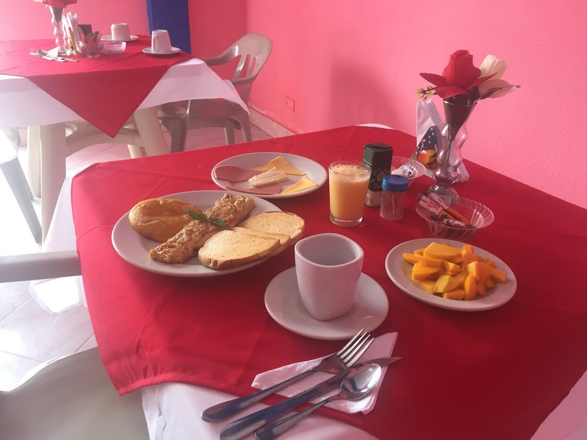Fresh Water Bay Hotel El Encanto מראה חיצוני תמונה